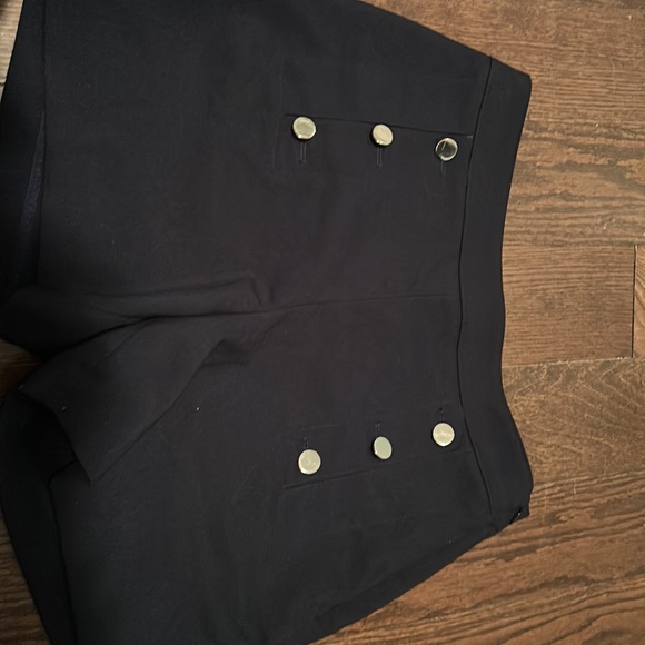 Women's bundle #6 7 pairs of shorts! - Picture 5 of 5